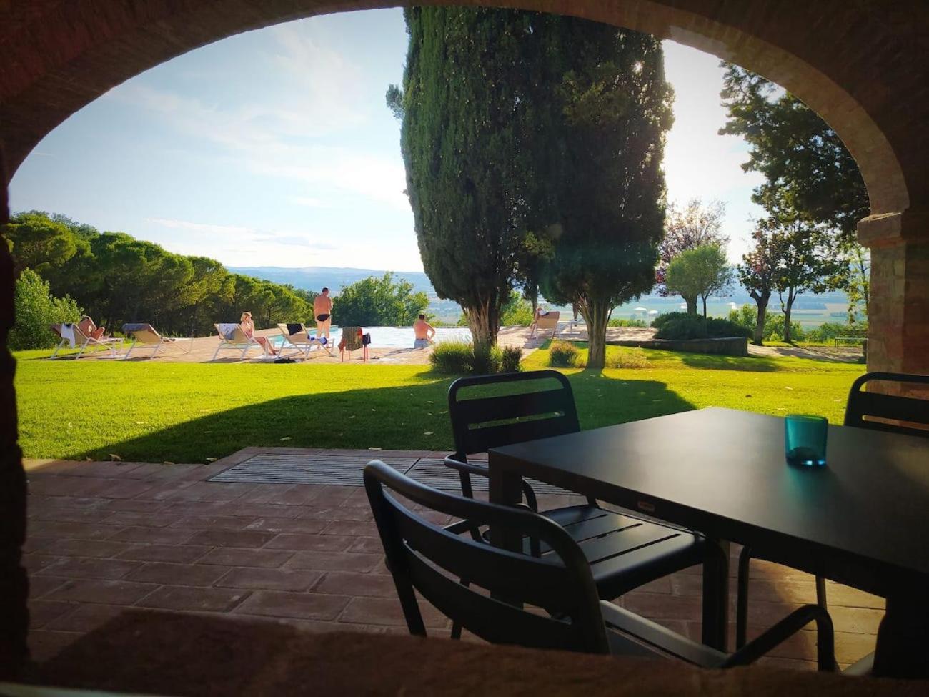 Bed and Breakfast Miataland Collazzone Exterior foto
