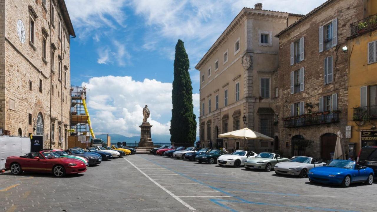 Bed and Breakfast Miataland Collazzone Exterior foto
